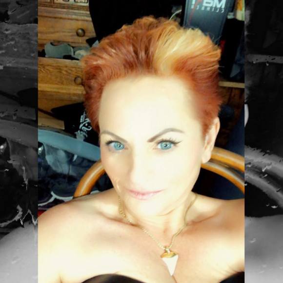 Meet your Posher, Rhondee - Picture 1 of 1